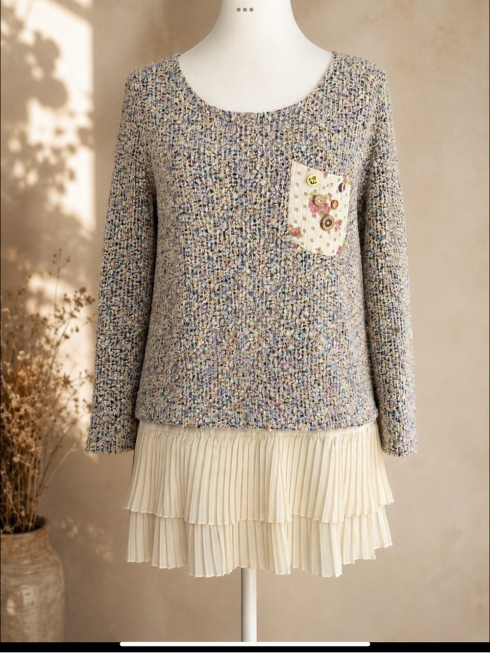 BLUE. Boutique Boucle Knit Ruffle Hem Tunic Sweater Art to Wear Sz S
